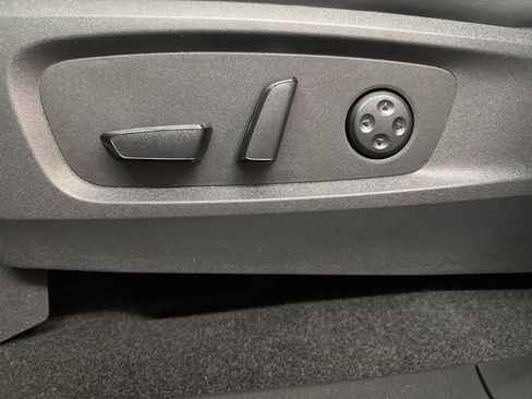 Certified 2026 INFINITI QX60 Sport w/ Dark Cargo Package image 15