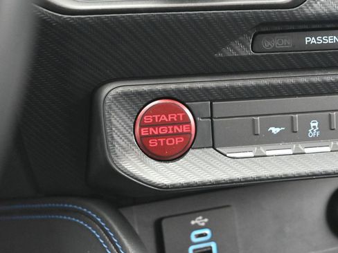 Used 2025 Ford Mustang Dark Horse image 11