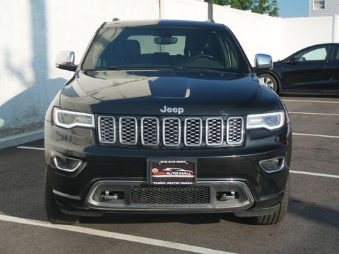 Used 2020 Jeep Grand Cherokee Overland AWD/4WD image 2