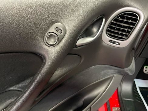 Used 2005 Pontiac GTO RWD image 32