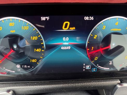 Used 2022 Mercedes-Benz GLB 250 4MATIC image 26