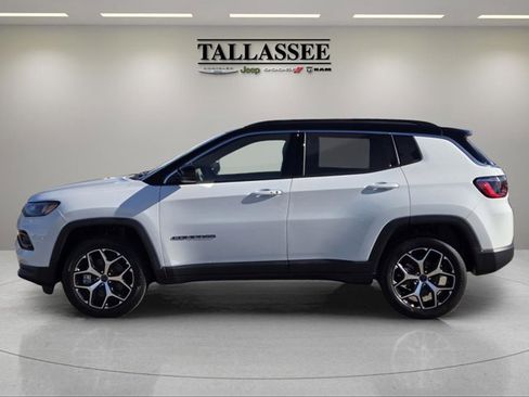 New 2026 Jeep Compass Limited image 12