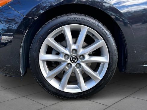 Used 2017 MAZDA MAZDA3 Touring image 11