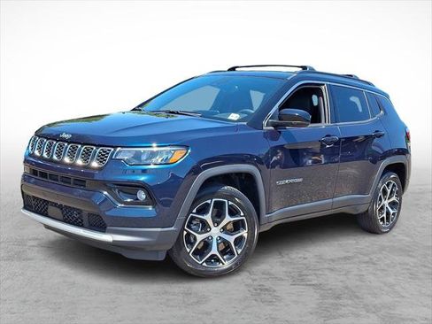 Certified 2024 Jeep Compass Limited AWD/4WD image 1
