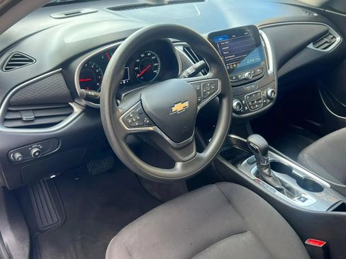 Used 2023 Chevrolet Malibu LT FWD image 14