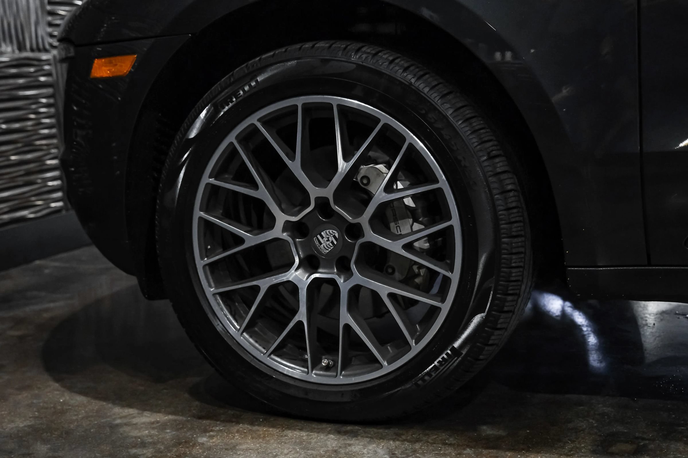 Used 2017 Porsche Macan S AWD/4WD image 54