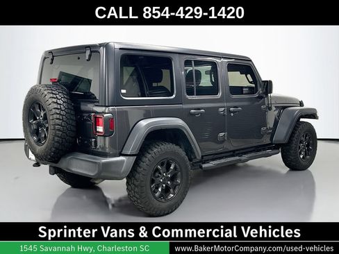 Used 2022 Jeep Wrangler Unlimited Sport AWD/4WD image 9