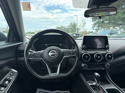 Used 2025 Nissan Sentra SR FWD image 22