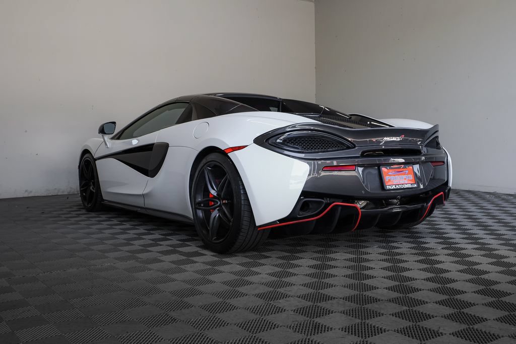 Used 2018 McLaren 570S Spider RWD image 21