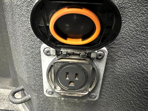 Used 2022 Chevrolet Silverado 1500 RST image 44