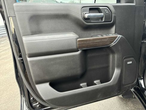 Used 2020 Chevrolet Silverado 1500 LT Trail Boss image 22