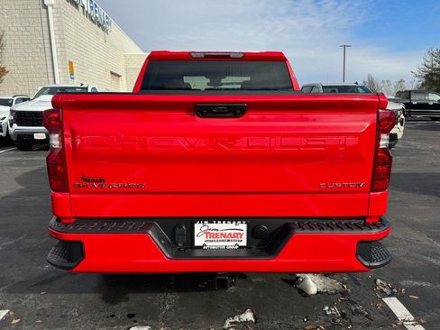 New 2026 Chevrolet Silverado 1500 Custom image 4