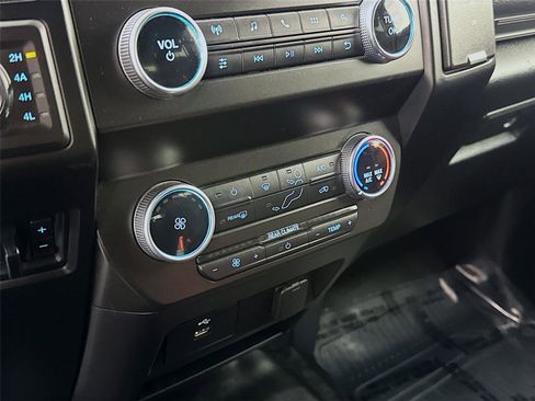 Used 2021 Ford Expedition XL image 12