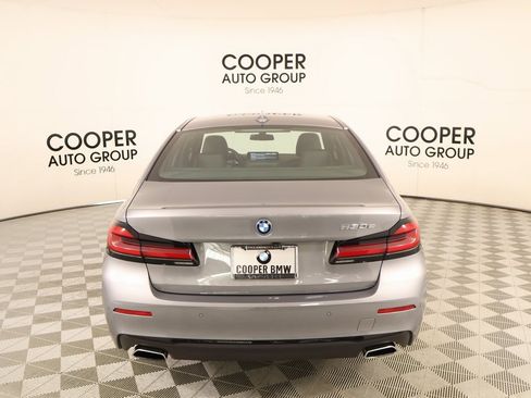 Used 2023 BMW 530e w/ Premium Package image 24