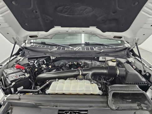 Used 2024 Ford F150 XLT AWD/4WD image 11