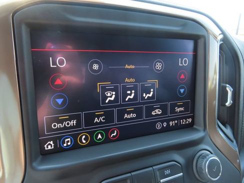 Used 2021 Chevrolet Silverado 1500 High Country w/ Technology Package AWD/4WD image 31