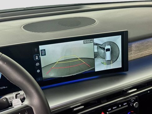 Certified 2026 Hyundai Ioniq 9 SEL AWD/4WD image 14