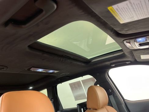 Used 2025 Kia Telluride SX Prestige X-Line image 12