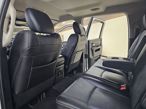 Used 2016 RAM 2500 Laramie image 25