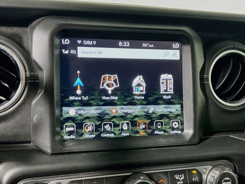 Used 2023 Jeep Wrangler Unlimited Sahara w/ Cold Weather Group AWD/4WD image 27