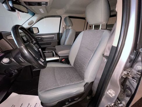 Used 2019 RAM 1500 Warlock AWD/4WD image 11