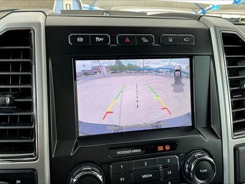 Used 2021 Ford F350 Lariat w/ Tremor Off-Road Package AWD/4WD image 27