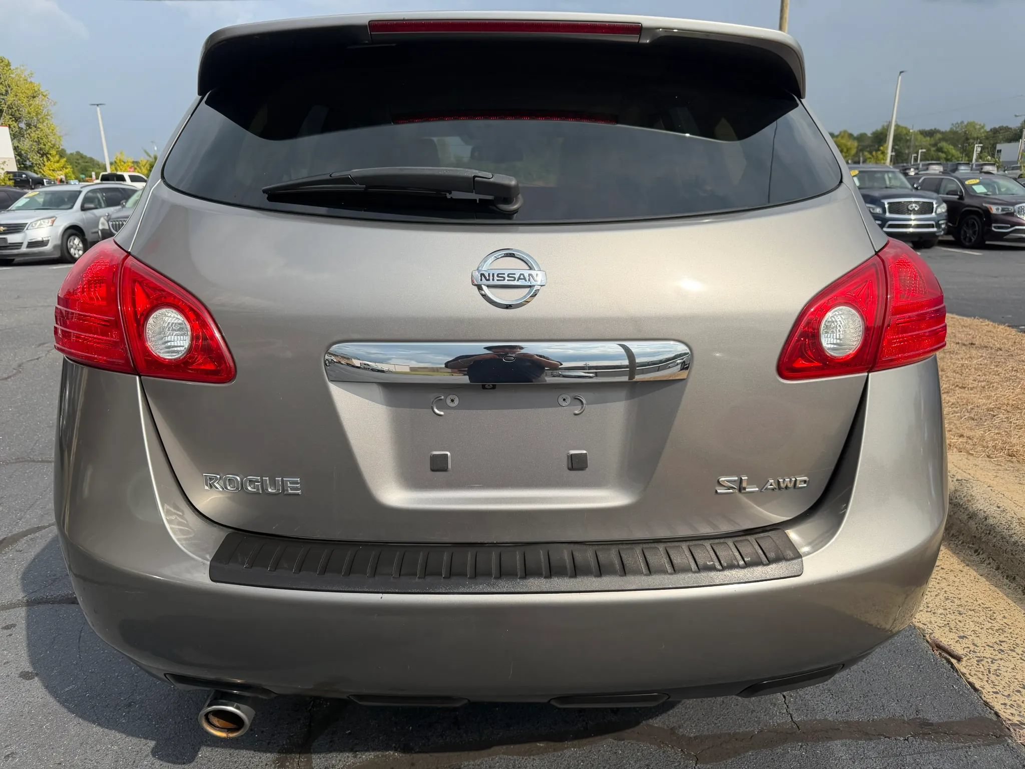 Used 2011 Nissan Rogue SV w/ SL Pkg AWD/4WD image 6