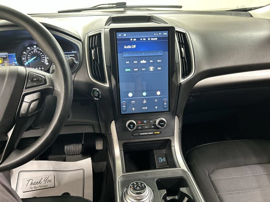 Used 2023 Ford Edge SE w/ Black Appearance Package AWD/4WD image 18