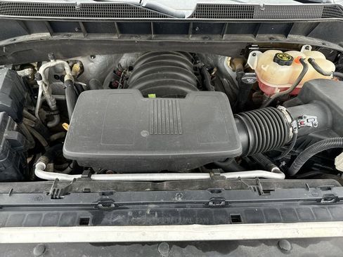 Used 2019 Chevrolet Silverado 1500 LTZ w/ LTZ Convenience Package image 26