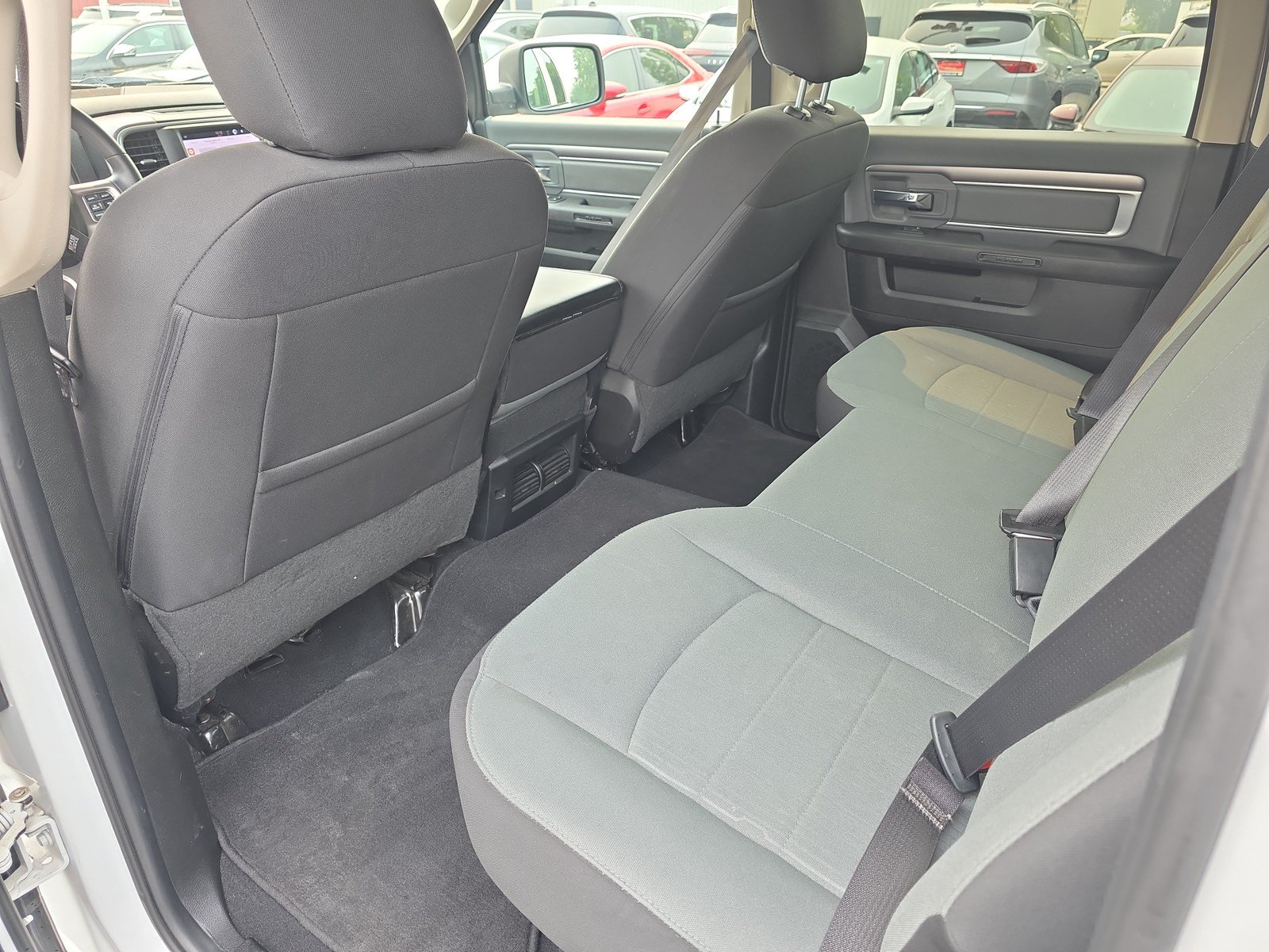 Used 2022 RAM 1500 Classic SLT w/ Electronics Group AWD/4WD image 15