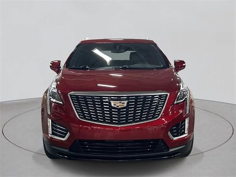 Used 2020 Cadillac XT5 Luxury image 2