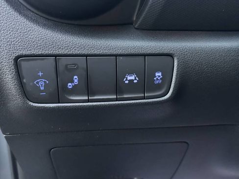 Used 2021 Hyundai Kona SEL image 32