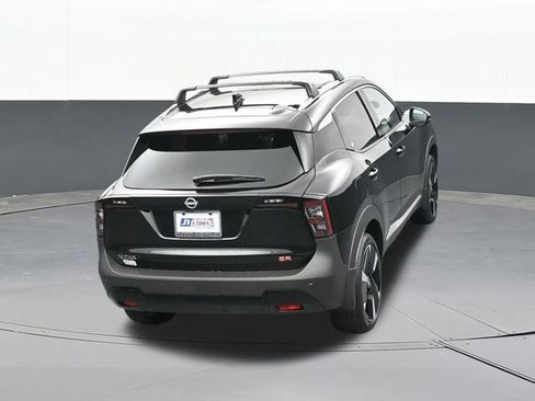 Used 2026 Nissan Kicks SR w/ SR Premium Package FWD image 59