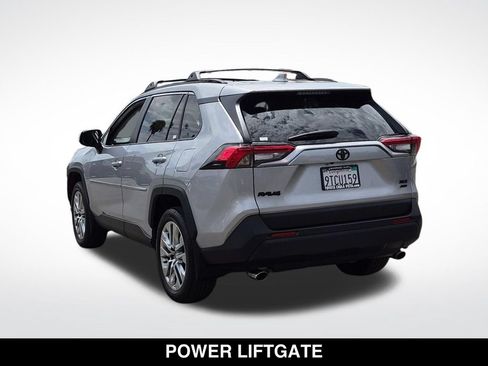 Used 2025 Toyota RAV4 XLE Premium AWD/4WD image 7