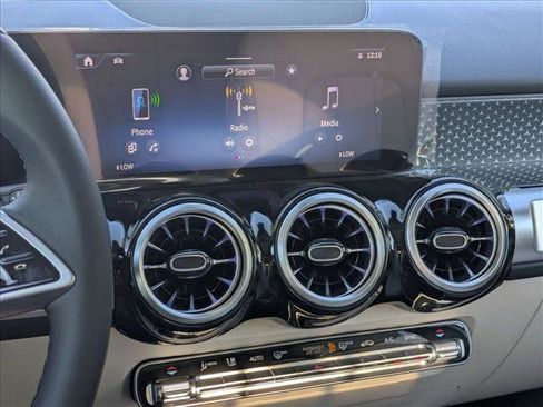 Certified 2026 Mercedes-Benz GLB 250 4MATIC image 12