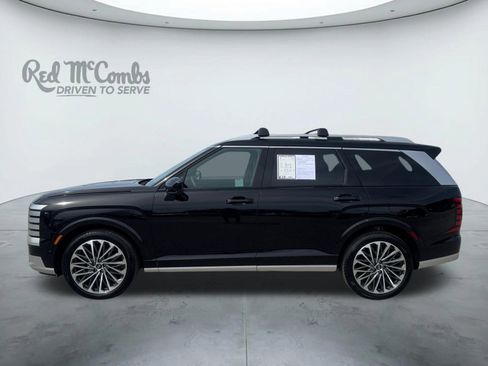 Used 2026 Hyundai Palisade Calligraphy image 2