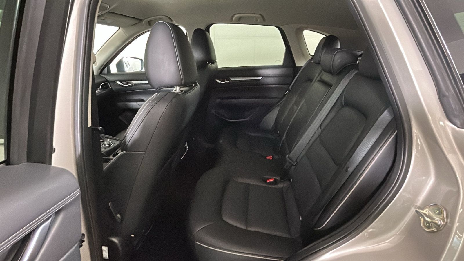 Used 2025 MAZDA CX-5 AWD 2.5 S w/ Select Package image 30