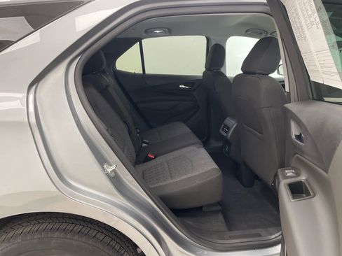 Used 2024 Chevrolet Equinox LT AWD/4WD image 14