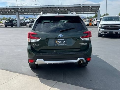 Used 2024 Subaru Forester Touring w/ POP Package 3 AWD/4WD image 5