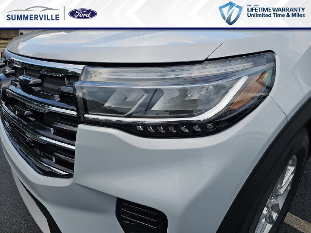New 2026 Ford Explorer Active RWD image 35