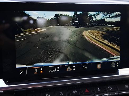 New 2026 GMC Sierra 1500 Elevation w/ Elevation Premium Package image 17