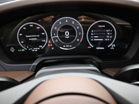 New 2026 Porsche 911 Carrera RWD image 8