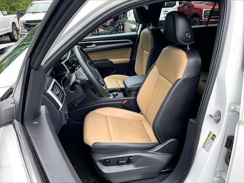 Used 2023 Volkswagen Atlas Cross Sport SE AWD/4WD image 20