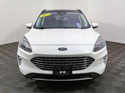 Used 2022 Ford Escape Titanium w/ Titanium Elite Package image 4