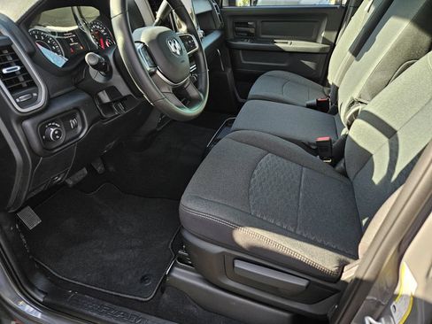 New 2026 RAM 2500 Tradesman AWD/4WD image 13