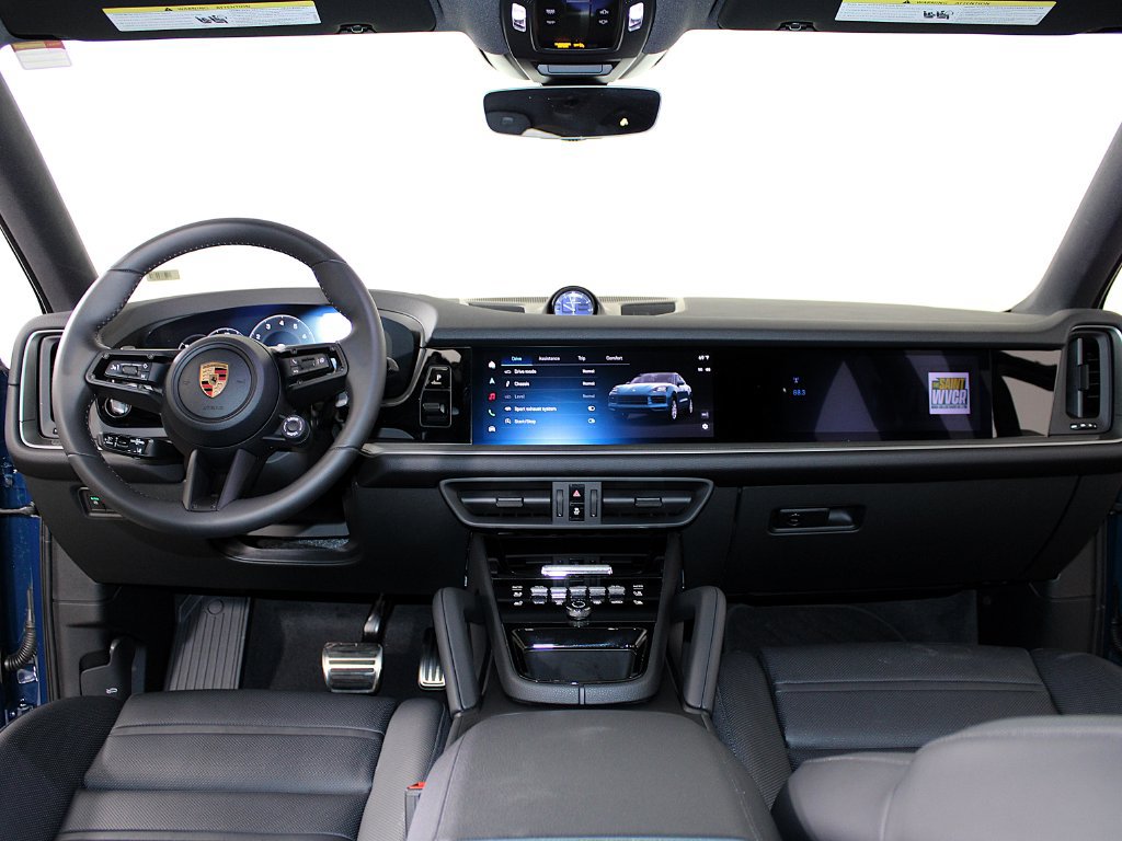Certified 2026 Porsche Cayenne S AWD/4WD image 13