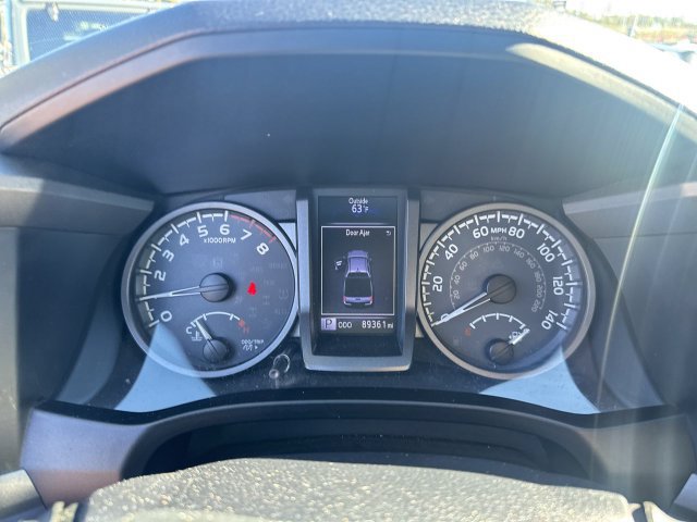 Used 2019 Toyota Tacoma TRD Off-Road AWD/4WD image 16