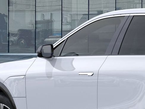 New 2026 Cadillac Lyriq Luxury image 12