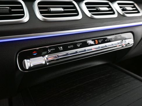 Certified 2025 Mercedes-Benz GLE 450 4MATIC image 14