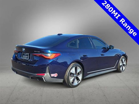 Used 2022 BMW i4 eDrive40 w/ Premium Package image 8